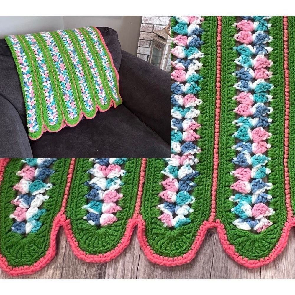 Vintage Handmade stripe afghan lap blanket throw camp Colorful Scalloped